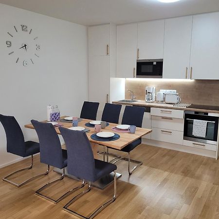 Newly Built Apartment With Balcony, Ac And Free Indoor Garage Prag Exterior foto